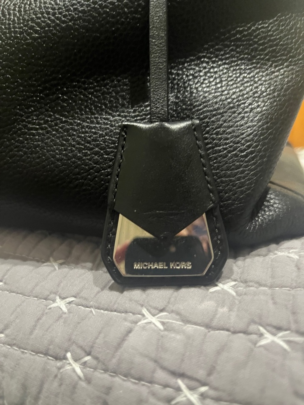 TODAY ONLY $39
LIKE NEWMICHAEL KORS SATCHEL Perfect Condition used couple times - Picture 3 of 10